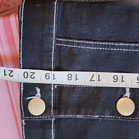 VIP Black Short Jacket - Picture 7 of 7